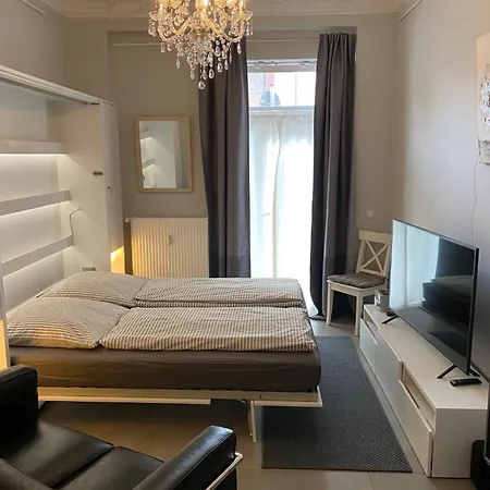 Glasower 31 * Berlin