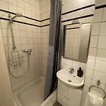 アパート Glasower 31 *