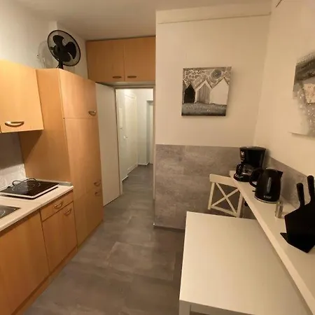 Appartement Glasower 31 *